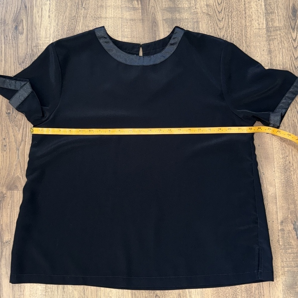 BFA CLASSICS Black Short Sleeve Top